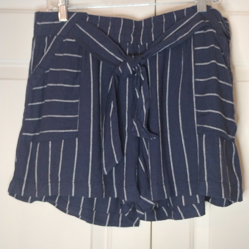 NWT Cato Linen Striped Blue and White Nautical Shorts Bottoms Size L